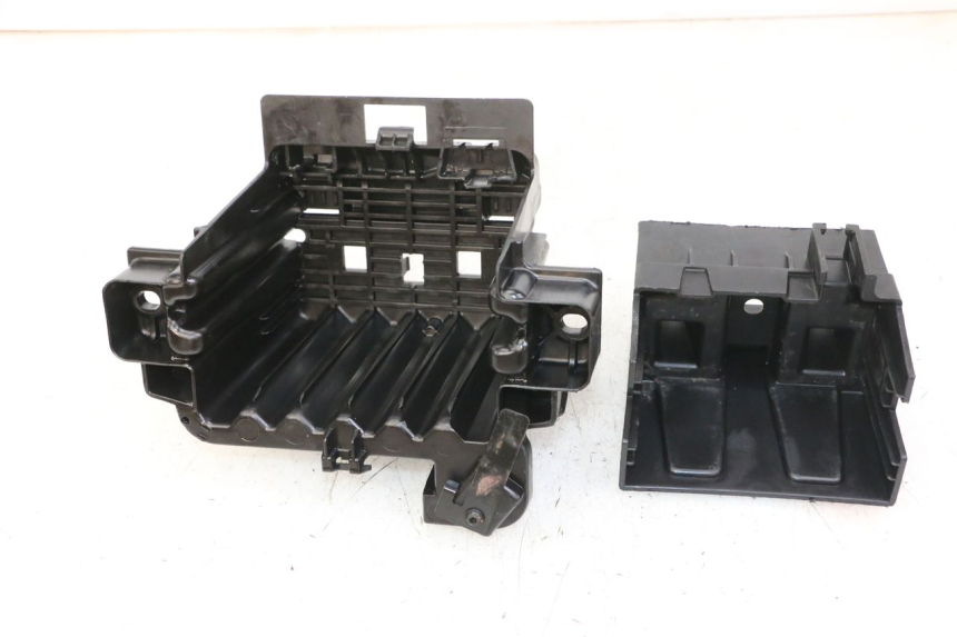 photo de BAC A BATTERIE PEUGEOT CITYSTAR 2T 50 (2018 - 2021)
