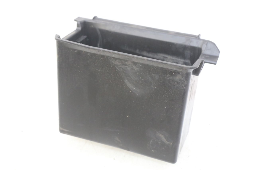 photo de BAC A BATTERIE PIAGGIO VESPA PRIMAVERA 2T 50 (2013 - 2018)