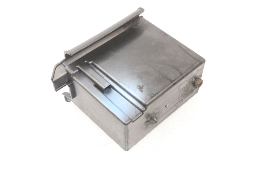 photo de BAC A BATTERIE PIAGGIO PRIMAVERA 125 (2013 - 2021)