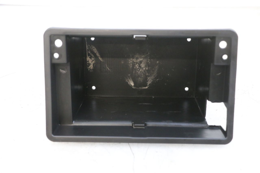 photo de BAC A BATTERIE JM MOTORS SANTANA EVO 50 (2024 - 2026) - Autre angle de vue