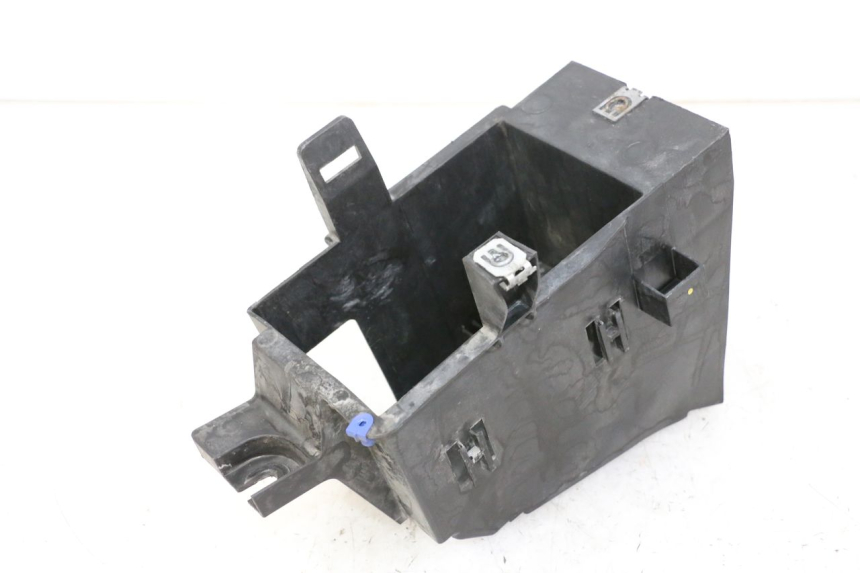 photo de BAC A BATTERIE PEUGEOT SATELIS 250 (2006 - 2012)