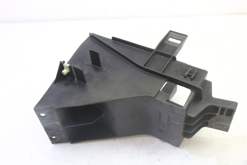 photo de BAC A BATTERIE PEUGEOT SATELIS 125 (2013 - 2018)