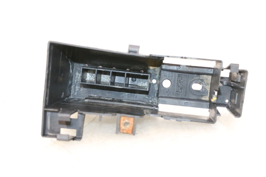 photo de BAC A BATTERIE PEUGEOT SPEEDFIGHT 2 AC 50 (2000 - 2009) - Détail de la pièce