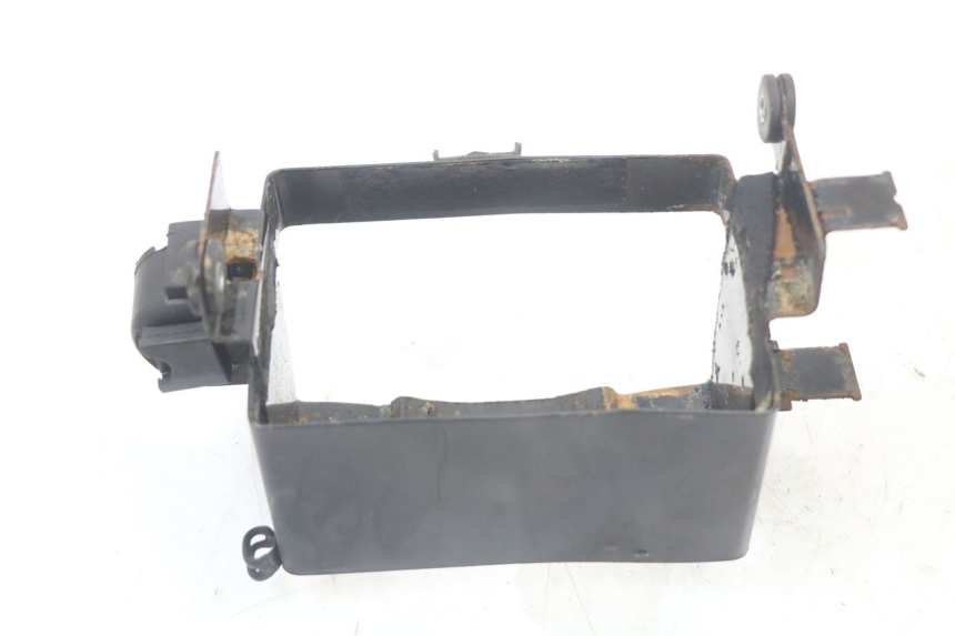 photo de BAC A BATTERIE SUZUKI GS F 500 (2004 - 2007)