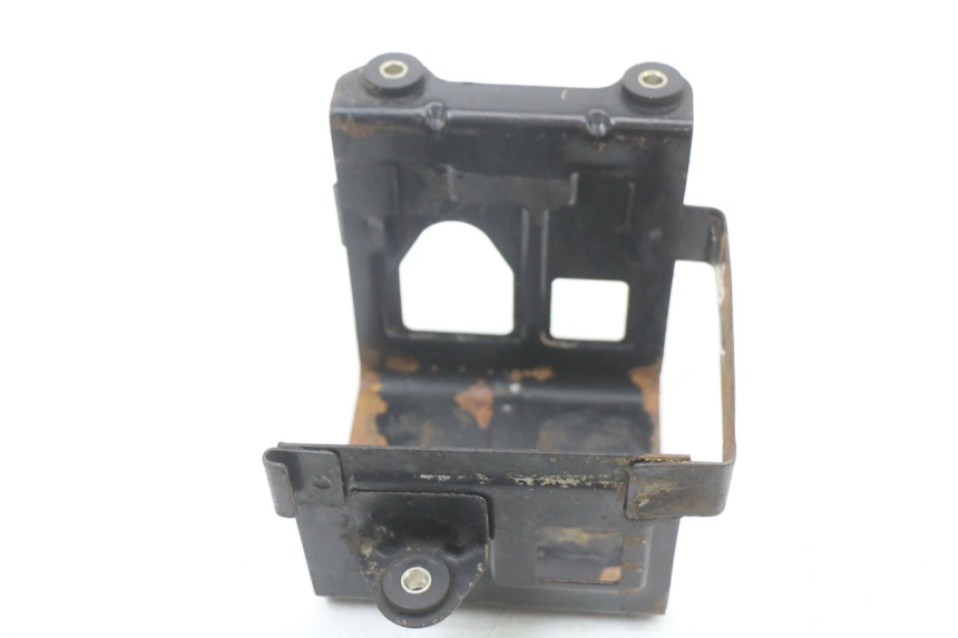 photo de BAC A BATTERIE SUZUKI GSX E 250 (1982 - 1983)