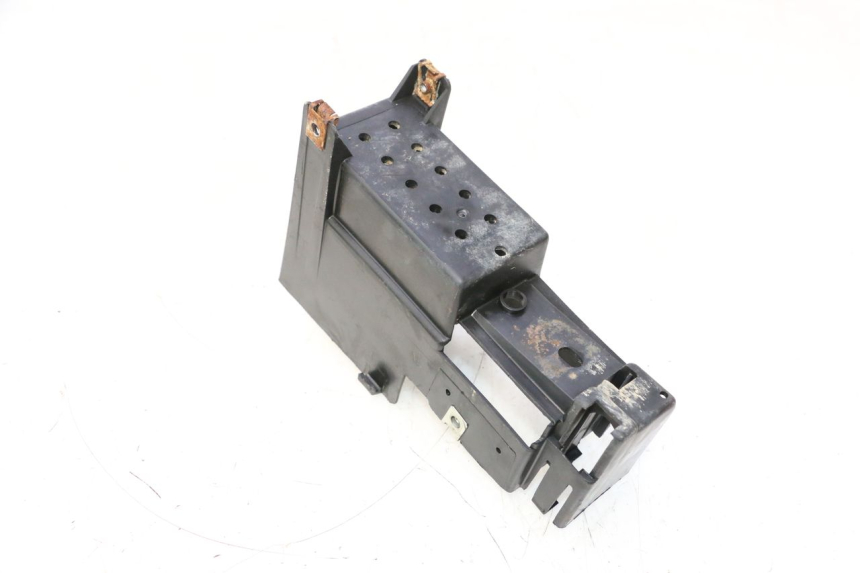 photo de BAC A BATTERIE PEUGEOT TKR TREKKER FURIOUS 50 (2005 - 2014) - Détail de la pièce