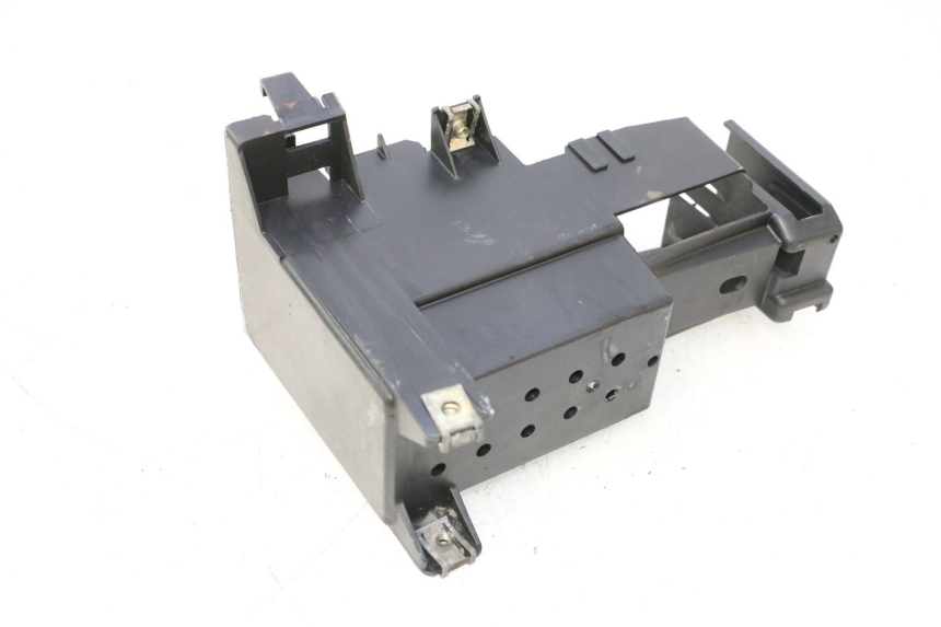 photo de BAC A BATTERIE PEUGEOT TREKKER 50 (1995 - 2004) - Détail de la pièce