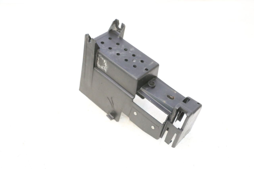 photo de BAC A BATTERIE PEUGEOT TREKKER 50 (1995 - 2004) - Zoom état d’usage