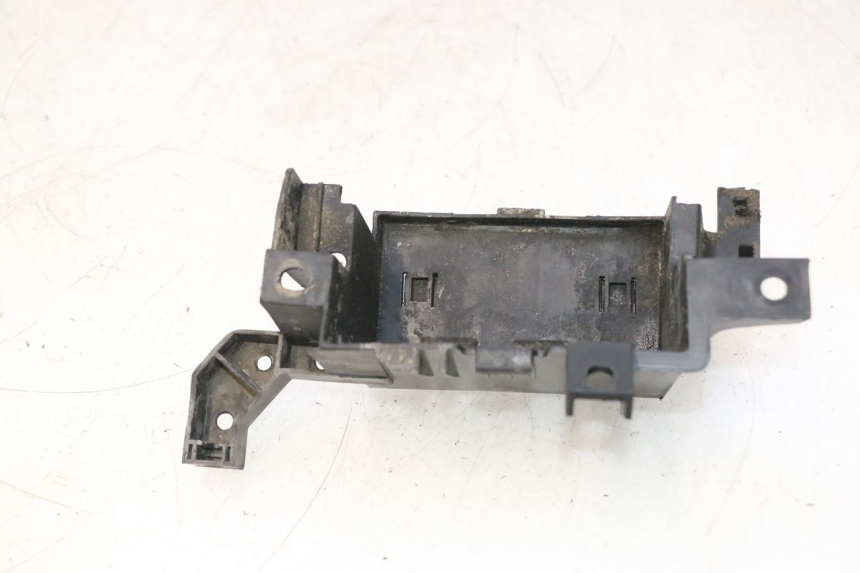 photo de BAC A BATTERIE PEUGEOT VIVACITY NEW 2T 50 (2008 - 2017) - Gros plan technique