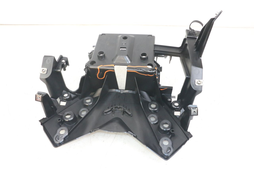 photo de BAC A BATTERIE YAMAHA XMAX X-MAX ABS 125 (2017 - 2020)