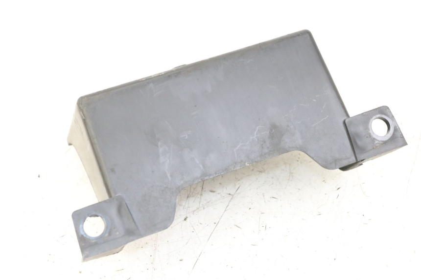 photo de BAC A BATTERIE YAMAHA X-MAX XMAX ABS 250 (2010 - 2012) - Zoom état d’usage