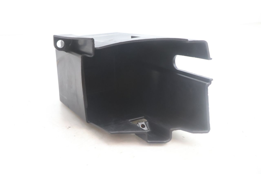 photo de BAC A BATTERIE YAMAHA XMAX X-MAX 125 (2006 - 2009) - Zoom état d’usage