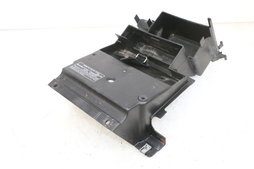 photo de BAC A BATTERIE KAWASAKI ZR 7 750 (1999 - 2001) - Points de fixation