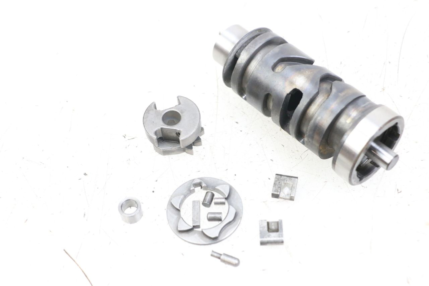 photo de SERRURE DE SÉLECTION HYOSUNG GV AQUILA 125 (2000 - 2004) - Zoom état d’usage