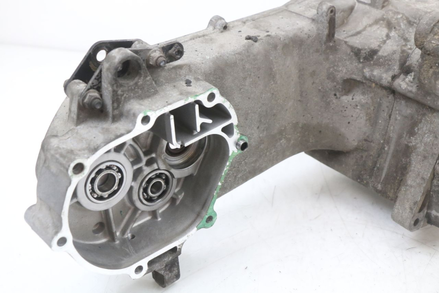 photo de BAS MOTEUR LONGJIA EASY MAX 125 (2020 - 2024)