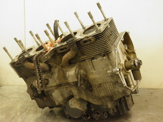 photo de BAS MOTEUR SUZUKI GSF N BANDIT 600 (1996 - 1999)