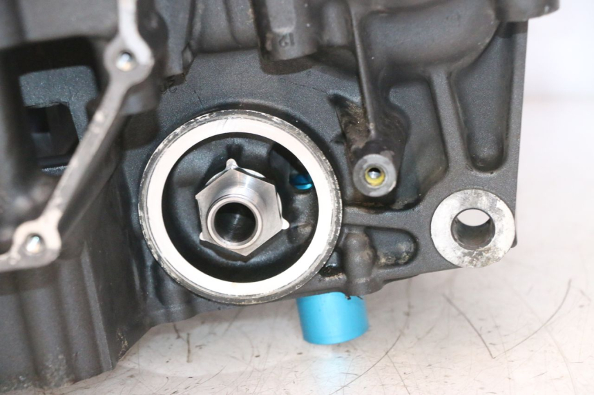 photo de BAS MOTEUR YAMAHA YZF R6 600 (2008 - 2009) - Zoom état d’usage