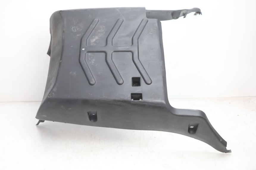 photo de BAS DE CAISSE KYMCO AGILITY 4T 50 (2005 - 2018) - Points de fixation