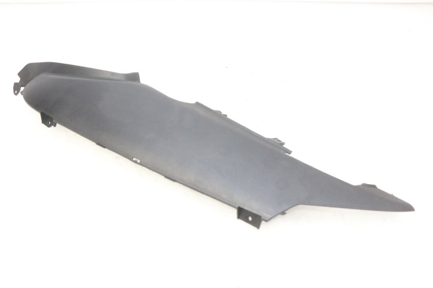 photo de BAS DE CAISSE ARRIERE DROIT GILERA NEXUS 125 (2009 - 2013)