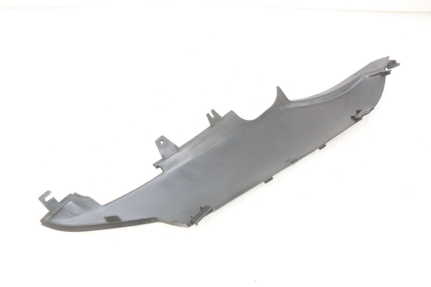 photo de BAS DE CAISSE ARRIERE DROIT GILERA NEXUS 125 (2009 - 2013)