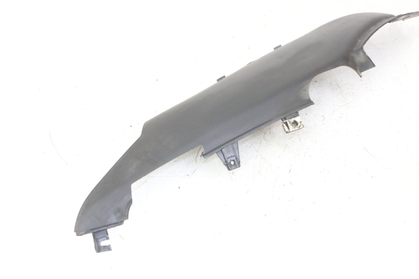 photo de BAS DE CAISSE ARRIERE DROIT GILERA NEXUS 300 (2008 - 2013)