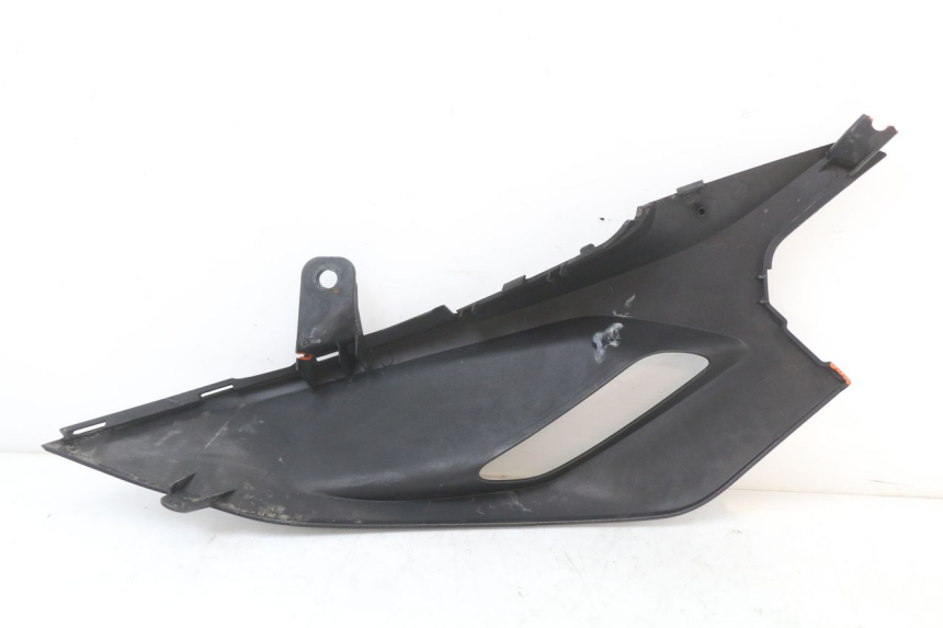 photo de BAS DE CAISSE ARRIERE DROIT HONDA SH ABS 125 (2012 - 2017)