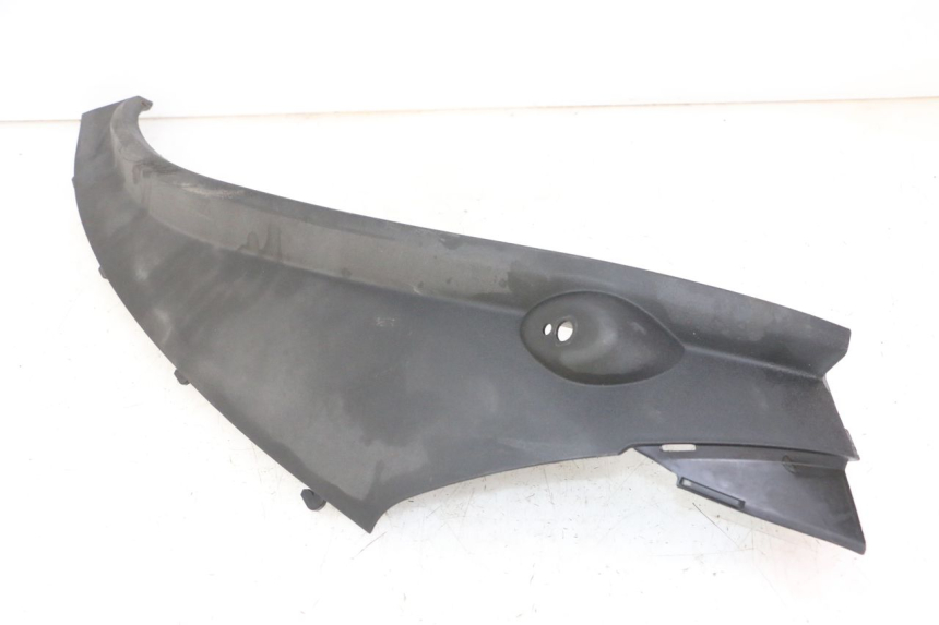 photo de BAS DE CAISSE ARRIERE DROIT PIAGGIO MP3 LT 300 (2010 - 2016)