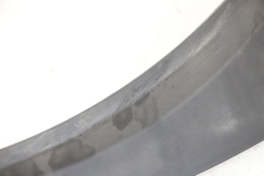 photo de BAS DE CAISSE ARRIERE DROIT PIAGGIO MP3 LT 300 (2010 - 2016)