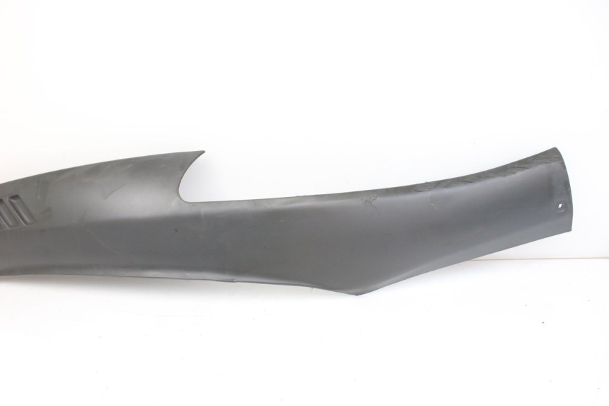 photo de BAS DE CAISSE ARRIERE DROIT PIAGGIO HEXAGON 2T 125 (1994 - 1998)