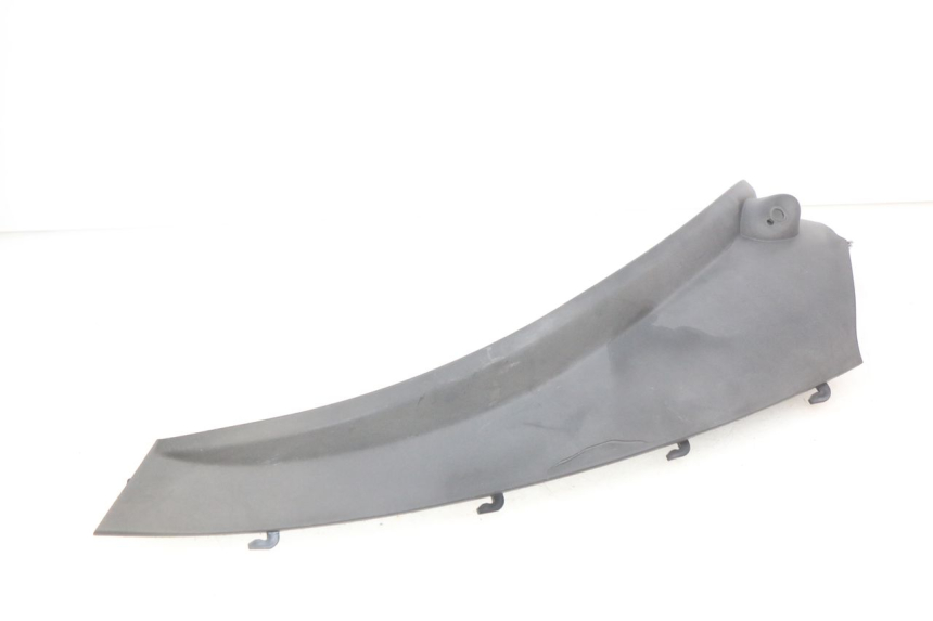 photo de BAS DE CAISSE ARRIERE DROIT PIAGGIO MP3 500 (2011 - 2015)
