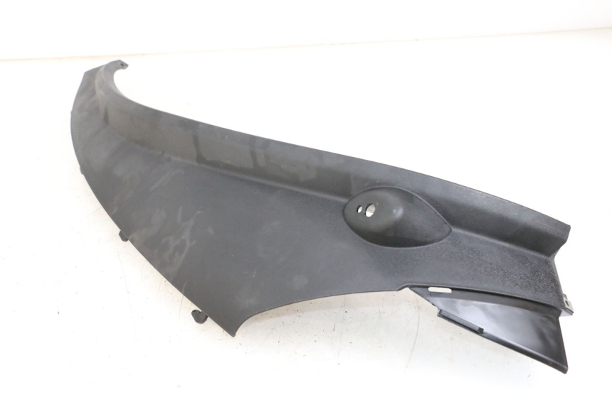 photo de BAS DE CAISSE ARRIERE DROIT PIAGGIO MP3 500 (2011 - 2015)