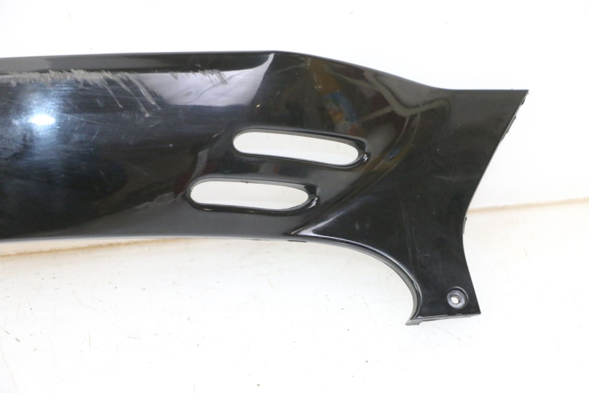 photo de BAS DE CAISSE ARRIERE DROIT PIAGGIO VESPA GRANTURISMO 200 (2004 - 2005)