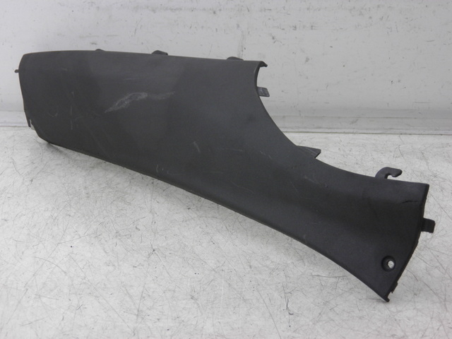 photo de BAS DE CAISSE ARRIERE DROIT PIAGGIO X9 250 (2000 - 2002)
