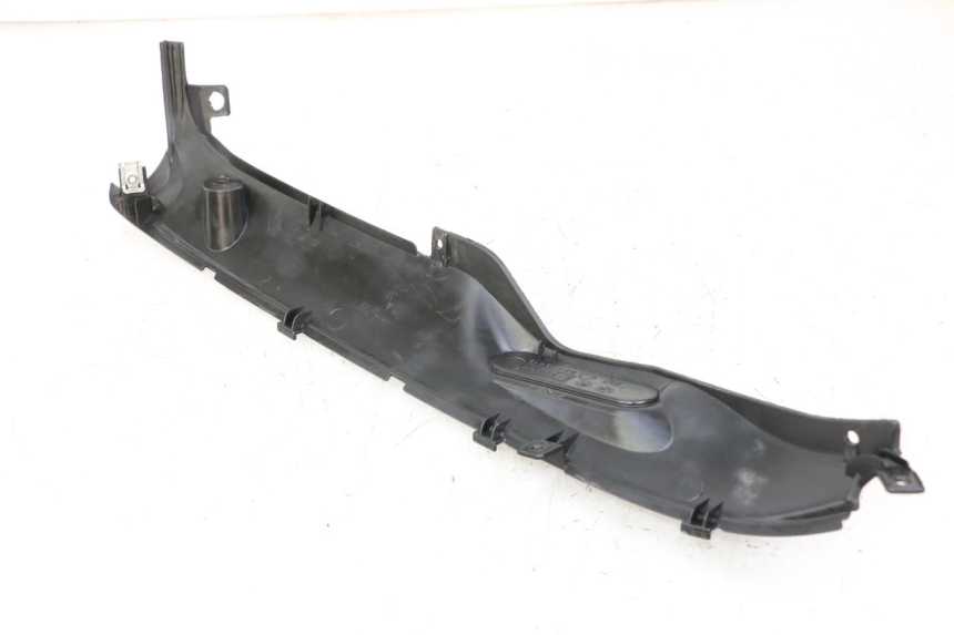 photo de BAS DE CAISSE ARRIERE DROIT GILERA RUNNER SP 50 (2006 - 2008)