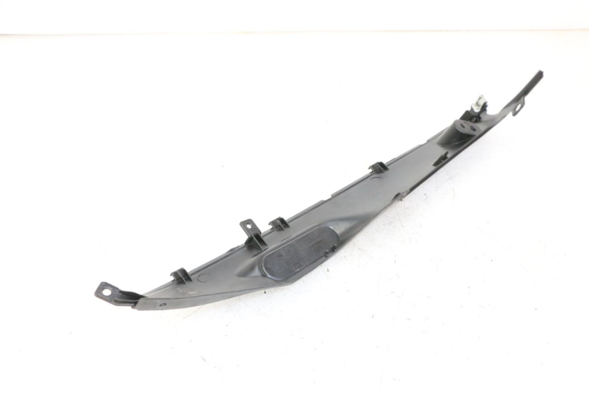 photo de BAS DE CAISSE ARRIERE DROIT GILERA RUNNER SP 50 (2006 - 2008)