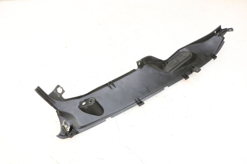 photo de BAS DE CAISSE ARRIERE DROIT GILERA RUNNER SP 50 (2009 - 2017)