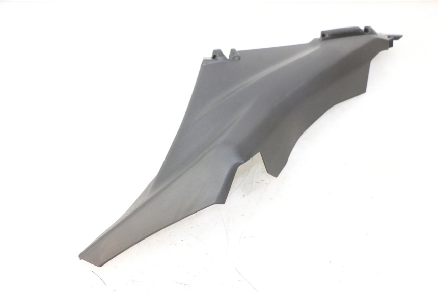 photo de BAS DE CAISSE ARRIERE DROIT YAMAHA XMAX X-MAX 125 (2021 - 2025)
