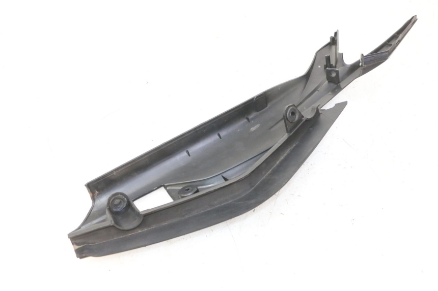 photo de BAS DE CAISSE ARRIERE GAUCHE STAHO FH 50 (2018 - 2019)