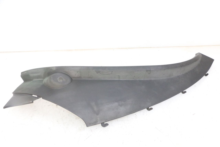 photo de BAS DE CAISSE ARRIERE GAUCHE PIAGGIO MP3 LT 300 (2010 - 2016)