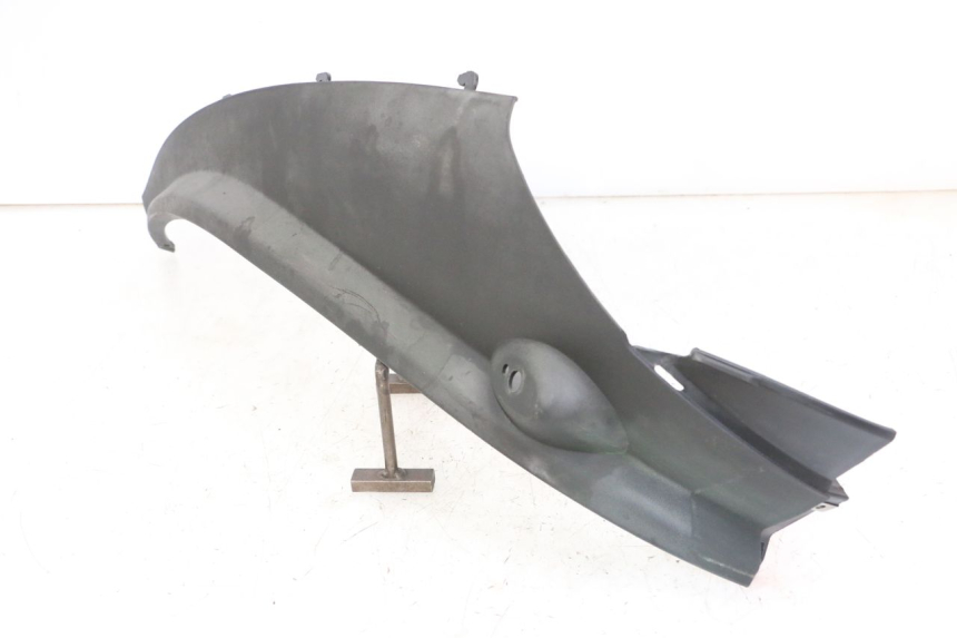photo de BAS DE CAISSE ARRIERE GAUCHE PIAGGIO MP3 LT 300 (2010 - 2016)