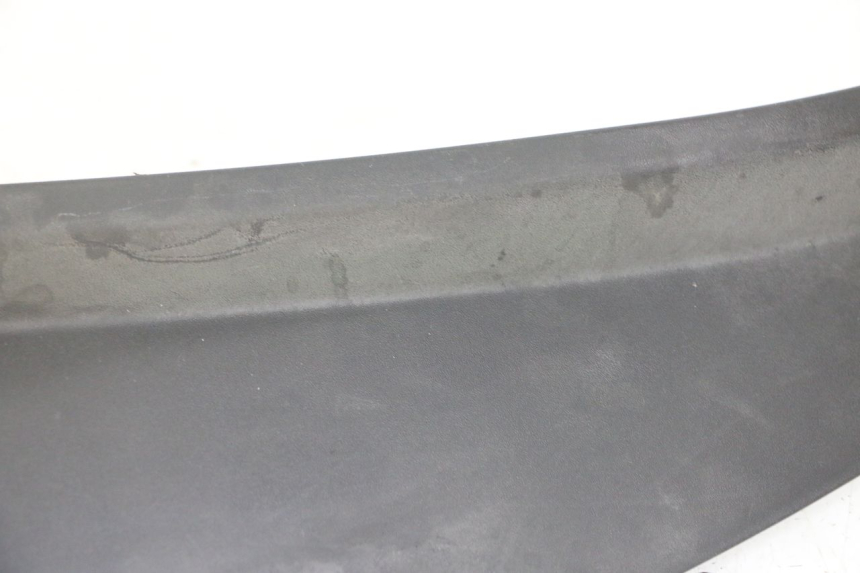 photo de BAS DE CAISSE ARRIERE GAUCHE PIAGGIO MP3 LT 300 (2010 - 2016)