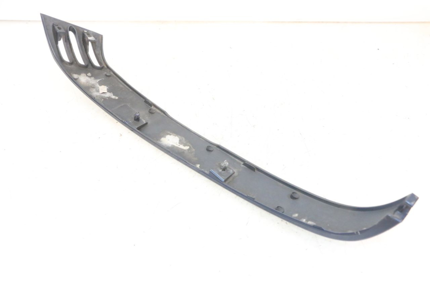 photo de BAS DE CAISSE ARRIERE GAUCHE PIAGGIO VESPA LX 150 (2005 - 2013)
