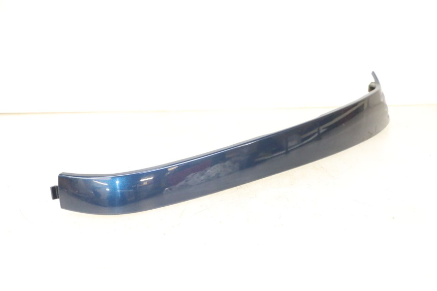 photo de BAS DE CAISSE ARRIERE GAUCHE PIAGGIO VESPA LX 150 (2005 - 2013)