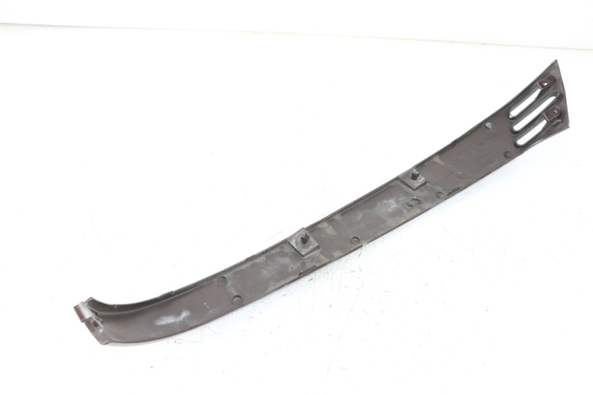 photo de BAS DE CAISSE ARRIERE GAUCHE PIAGGIO VESPA LX IE 125 (2010 - 2012)