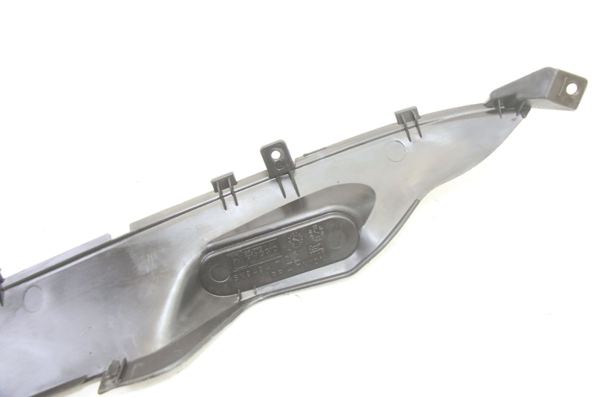 photo de BAS DE CAISSE ARRIERE GAUCHE GILERA RUNNER SP 50 (2006 - 2008)