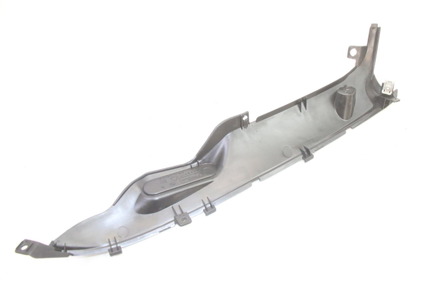 photo de BAS DE CAISSE ARRIERE GAUCHE GILERA RUNNER SP 50 (2006 - 2008)