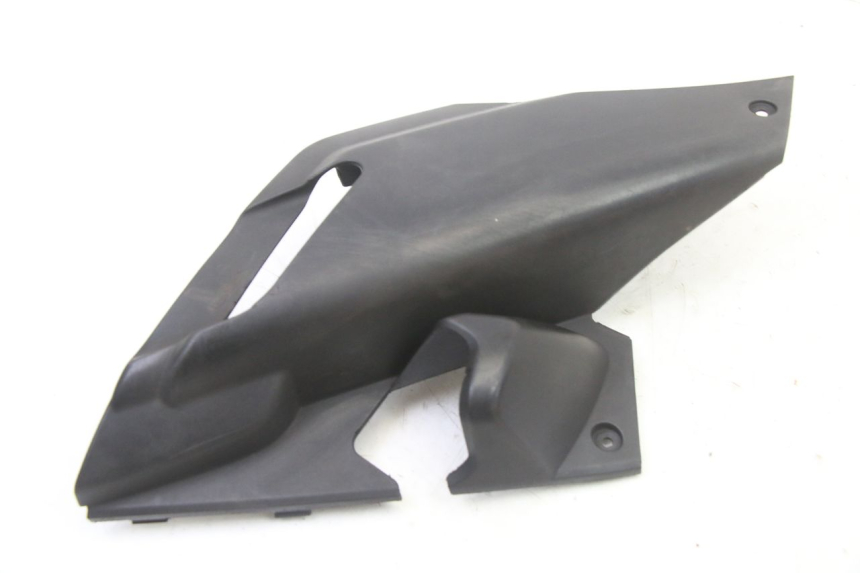 photo de BAS DE CAISSE ARRIERE GAUCHE YAMAHA XMAX X-MAX 125 (2006 - 2009)