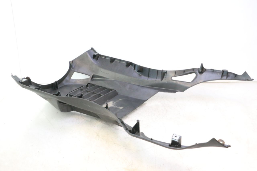 photo de BAS DE CAISSE APRILIA ATLANTIC S 125 (2010 - 2013) - Vue rapprochée