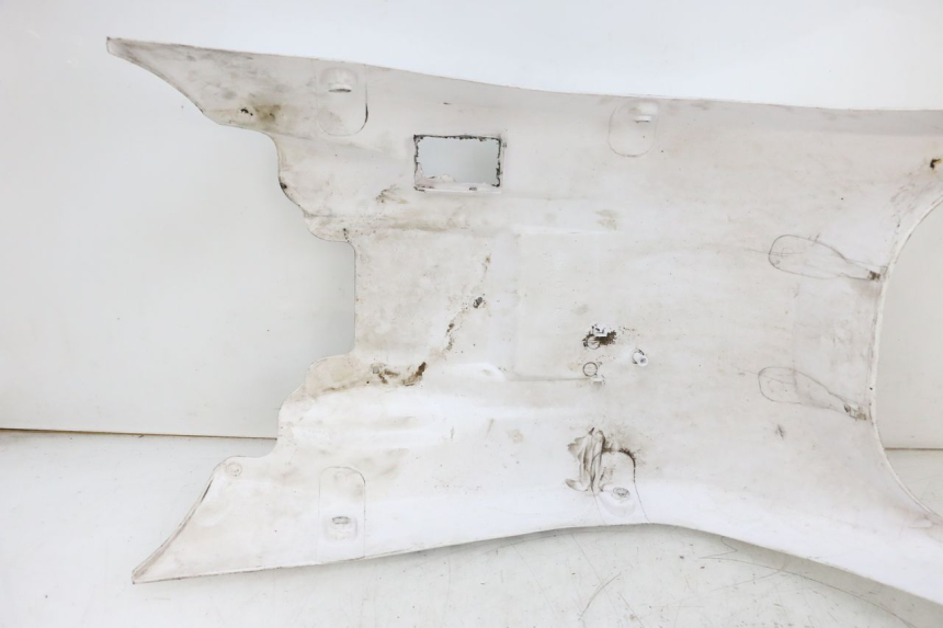 photo de BAS DE CAISSE MBK BOOSTER SPIRIT NAKED 50 (2004 - 2017) - Points de fixation