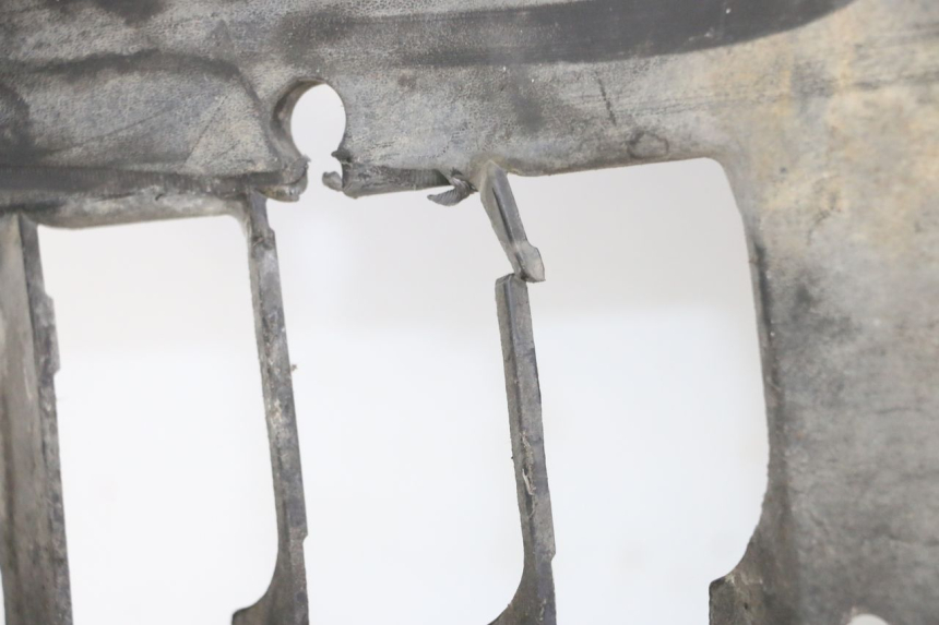 photo de BAS DE CAISSE SUZUKI BURGMAN 125 (2007 - 2014)